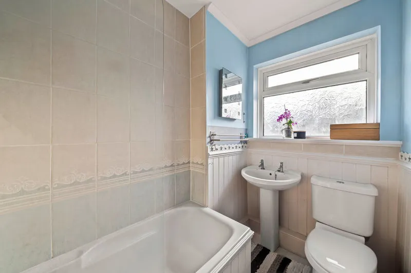 Alberta Avenue Cheam, Sutton SM1 2LQ, photo 7