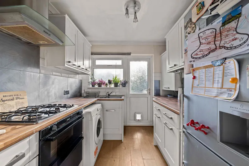 Alberta Avenue Cheam, Sutton SM1 2LQ, photo 4