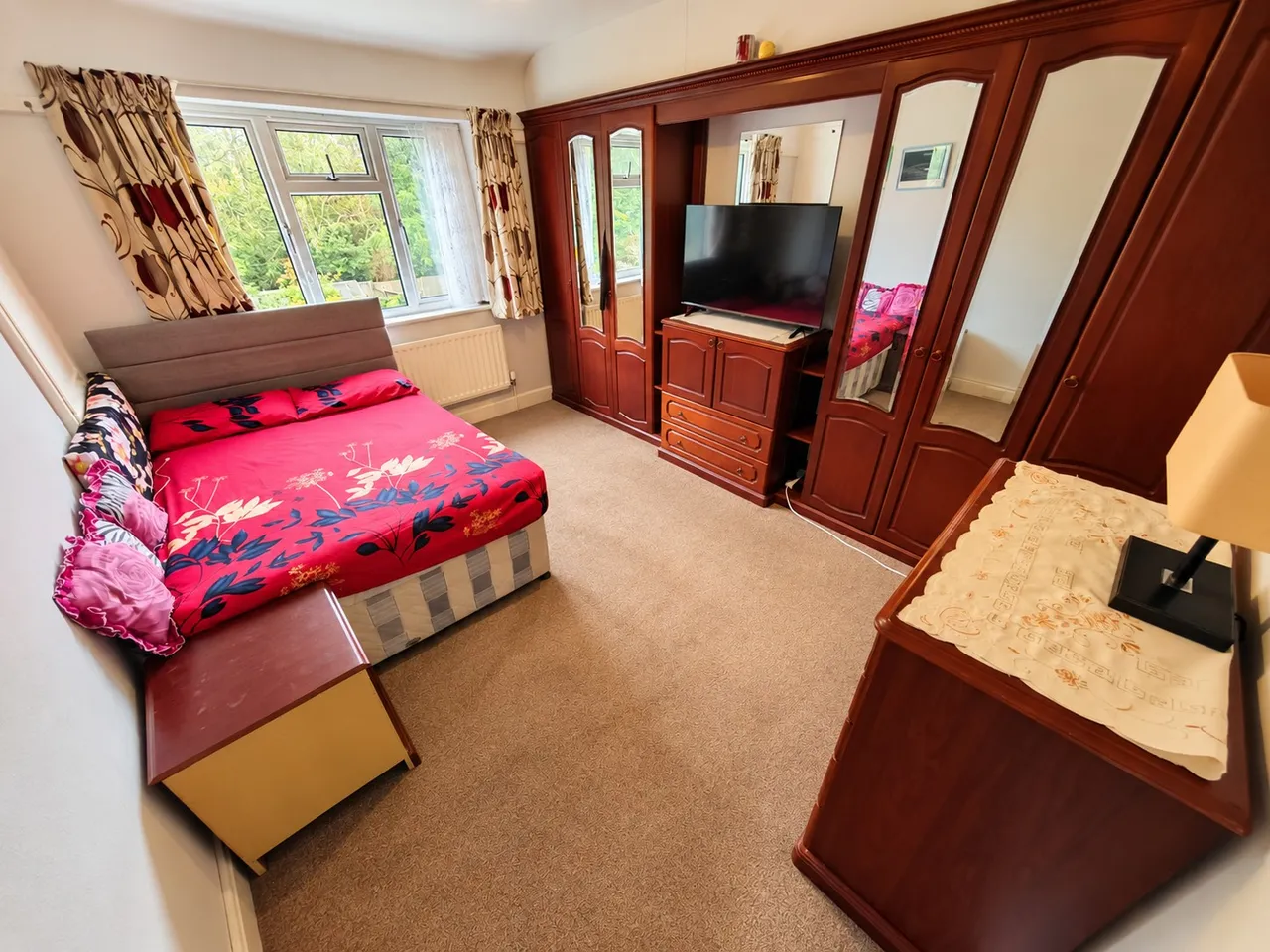 Court Farm Road, Northolt, UB5, photo 5