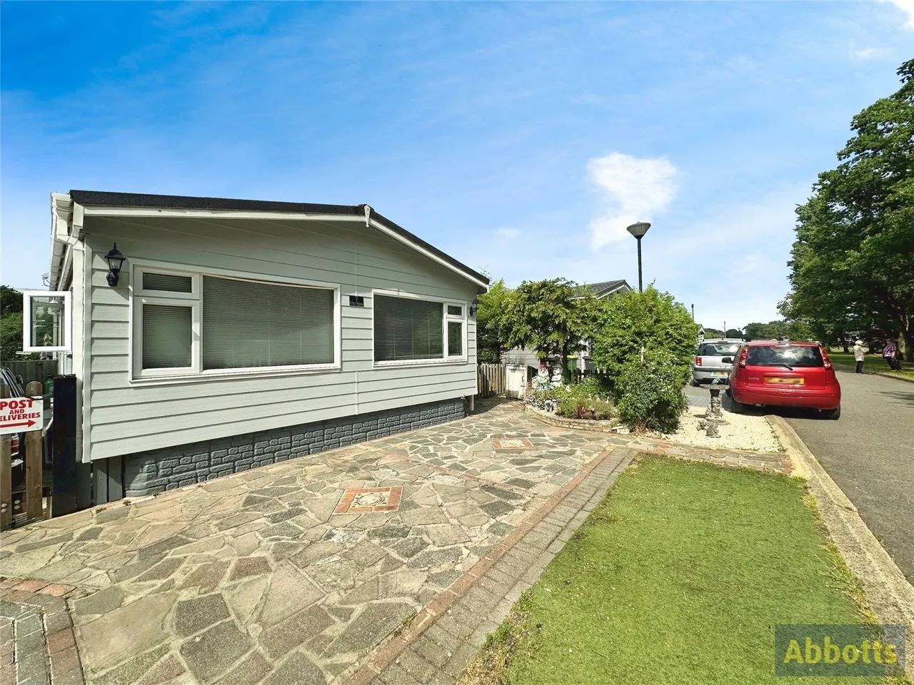 The Spur, The Dome Village, Hockley, Essex, SS5, photo 13