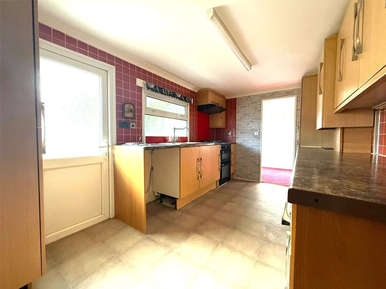 The Spur, The Dome Village, Hockley, Essex, SS5, photo 5