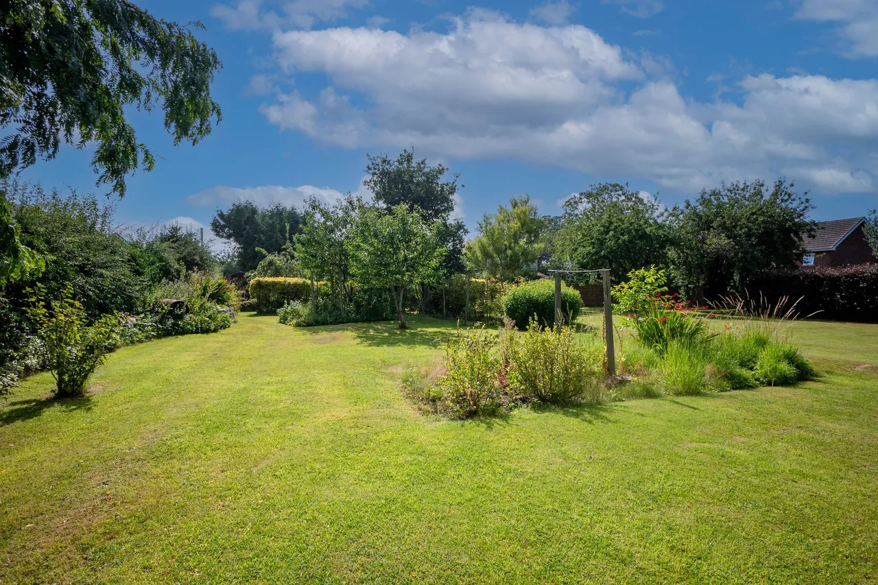 Waverton, Chester, photo 4