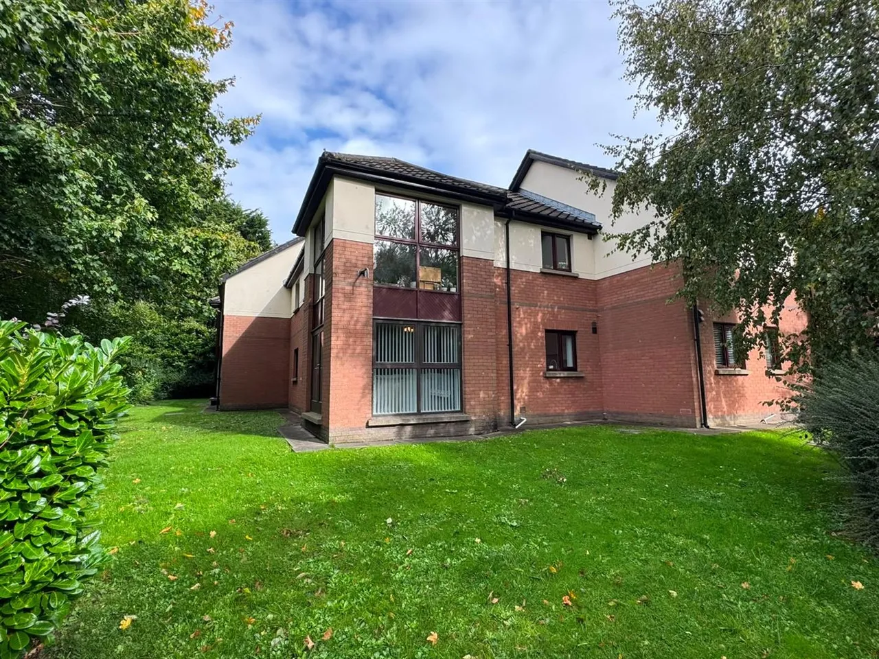 2 bed flat for sale, Shore Road, Newtownabbey, BT37