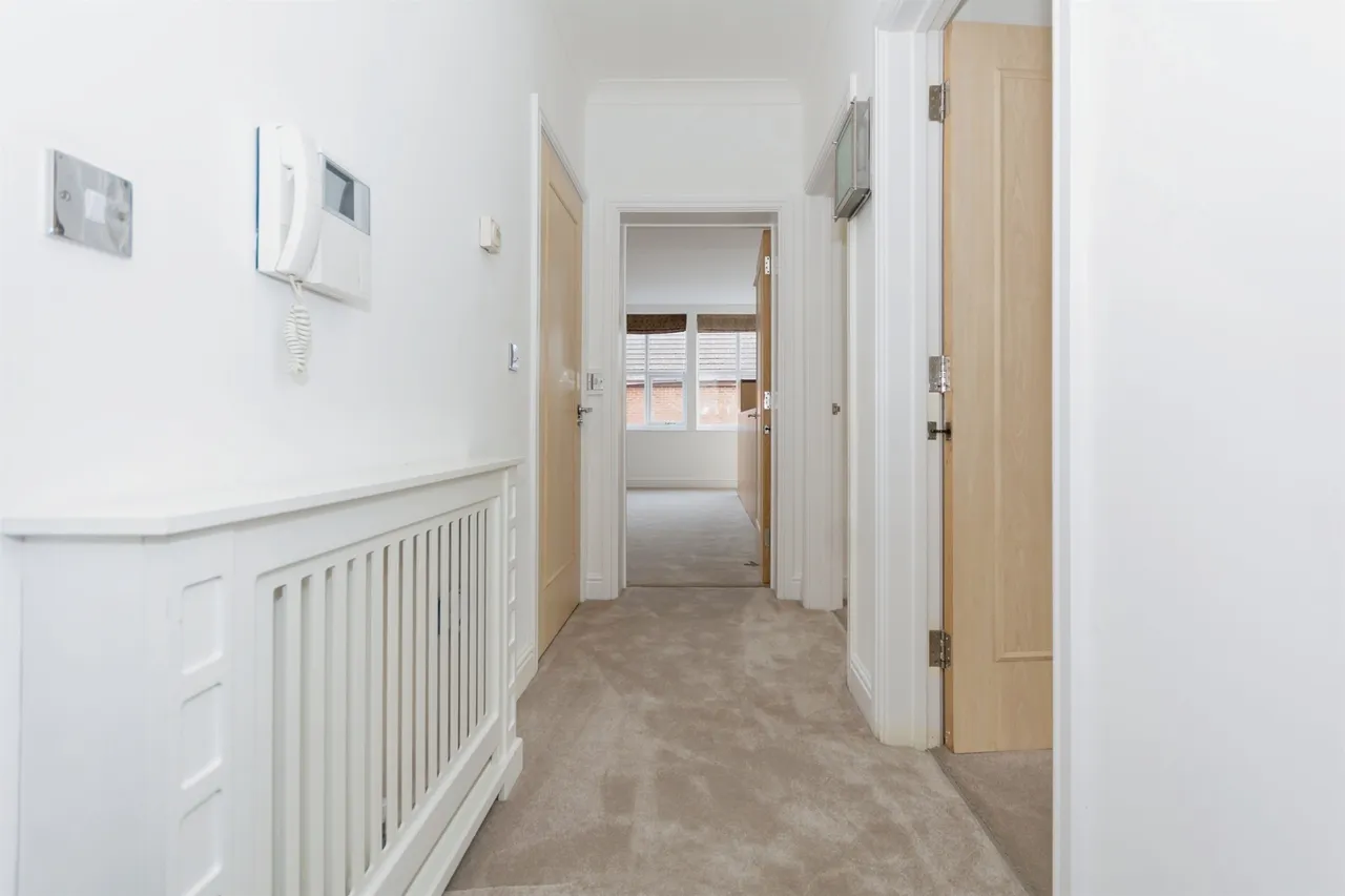 Tythe Barn Lane, Shirley, Solihull, photo 9