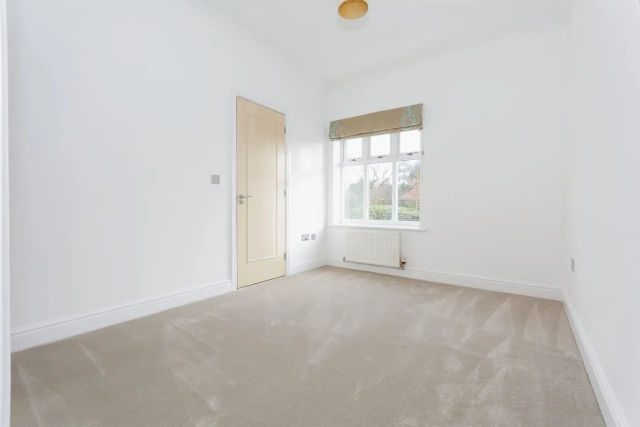 Tythe Barn Lane, Shirley, Solihull, photo 8
