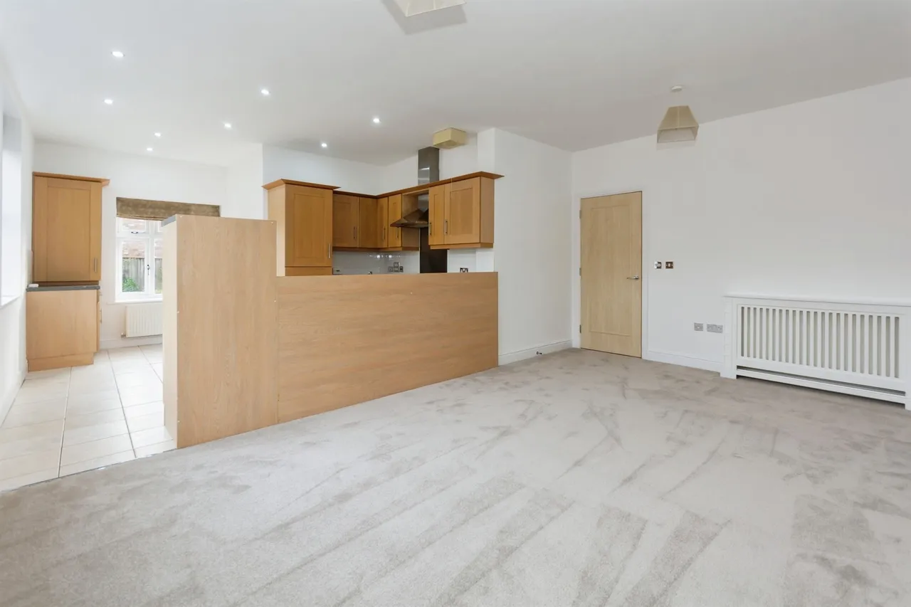 Tythe Barn Lane, Shirley, Solihull, photo 4