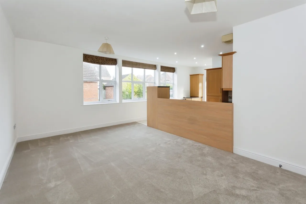 Tythe Barn Lane, Shirley, Solihull, photo 3