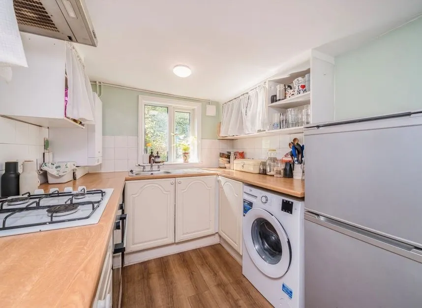 Southborough Road, Victoria Park, E9, photo 3