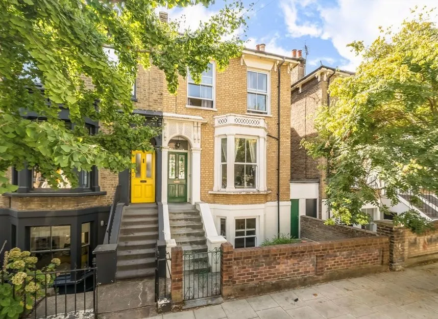 1 bed flat to rent — Southborough Road, Victoria Park, E9