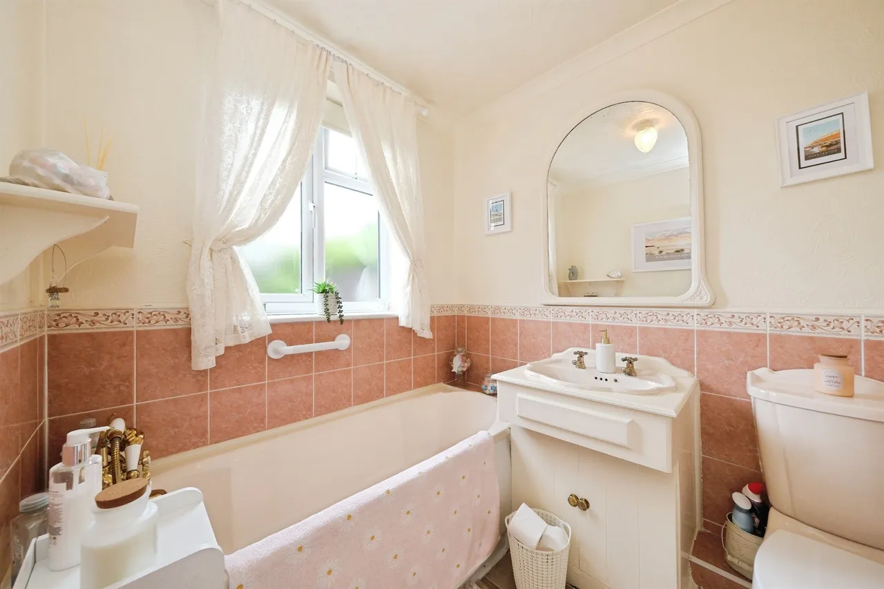 Derby Road, Lower Kilburn, DE56, photo 13