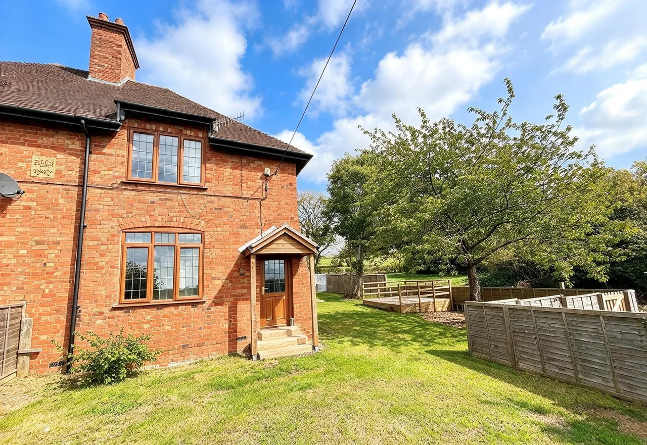 2 bed house to rent, Kings Lane, Stratford-upon-Avon, CV37