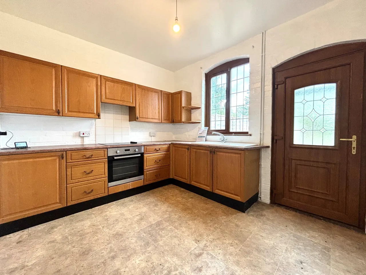 Kings Lane, Stratford-upon-Avon, CV37, photo 5