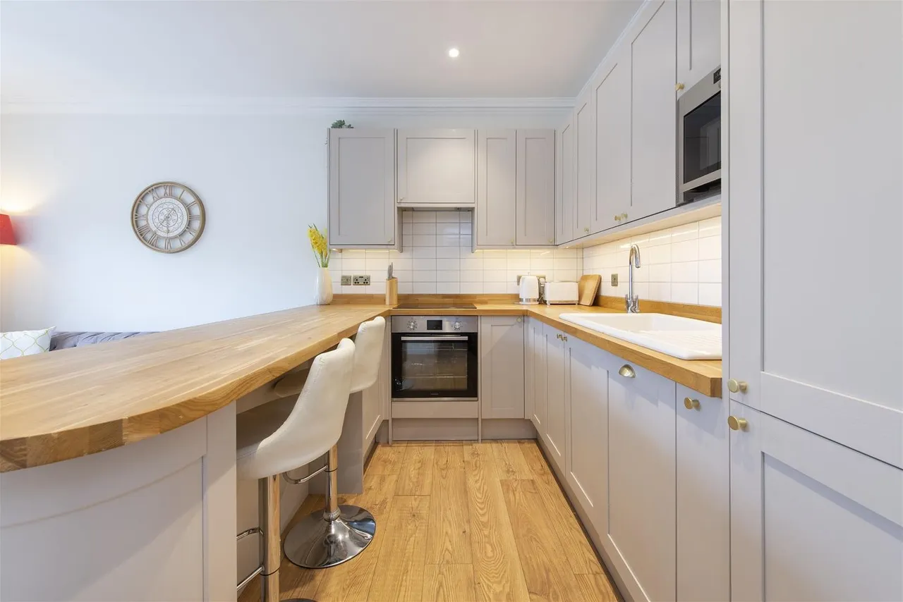 Parkhill Road, London NW3 2YT, photo 6