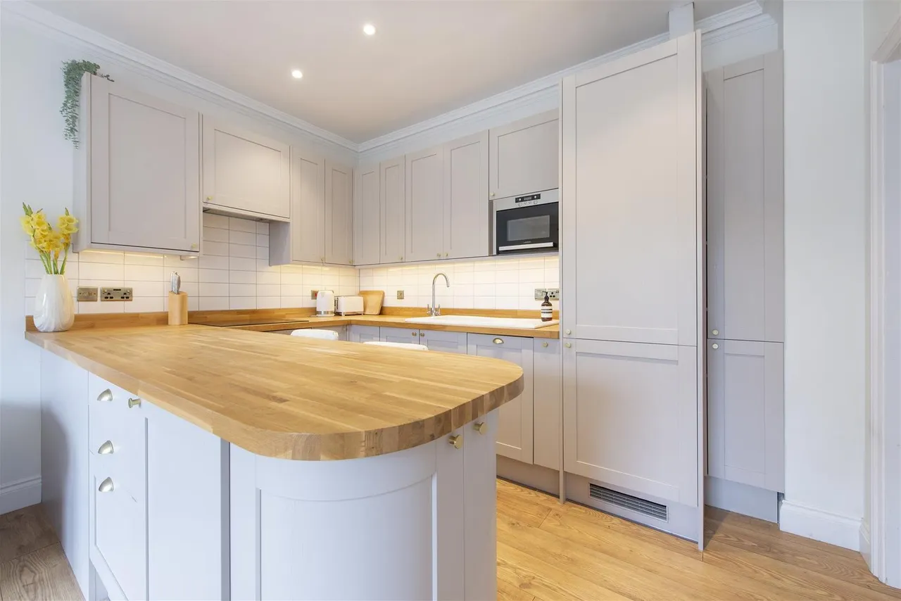 Parkhill Road, London NW3 2YT, photo 9