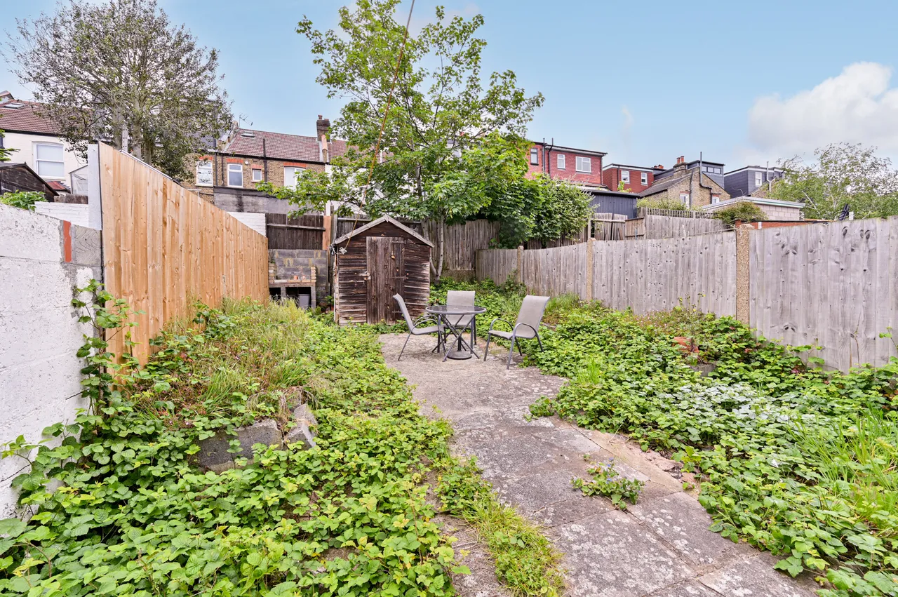 291 Southcroft Road, London, photo 5