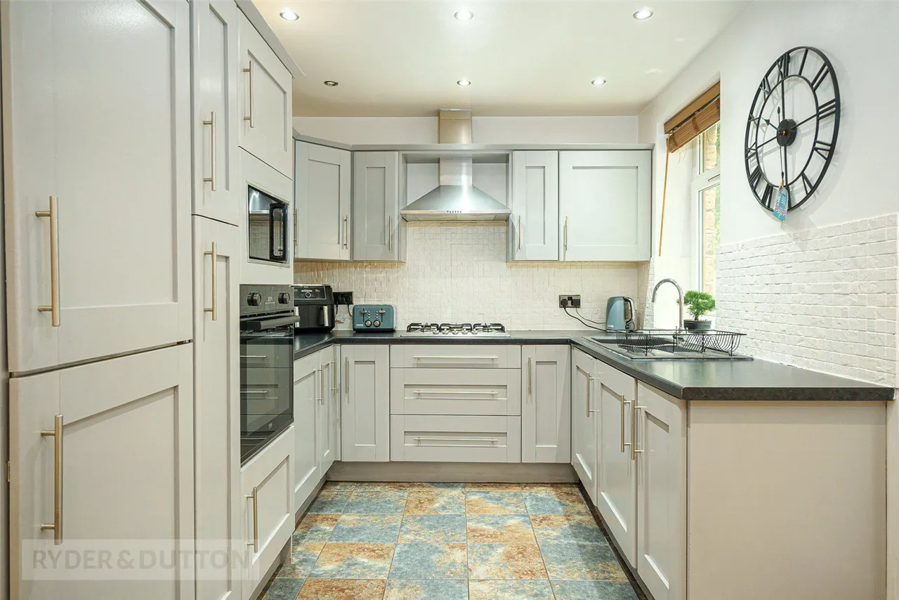Spa Terrace, Fenay Bridge, HD8, photo 4