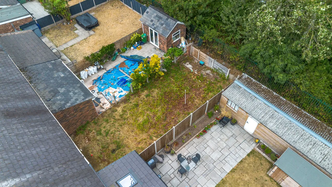 Gig Lane, Woolston, Warrington, Warrington, WA1 4EE, photo 17
