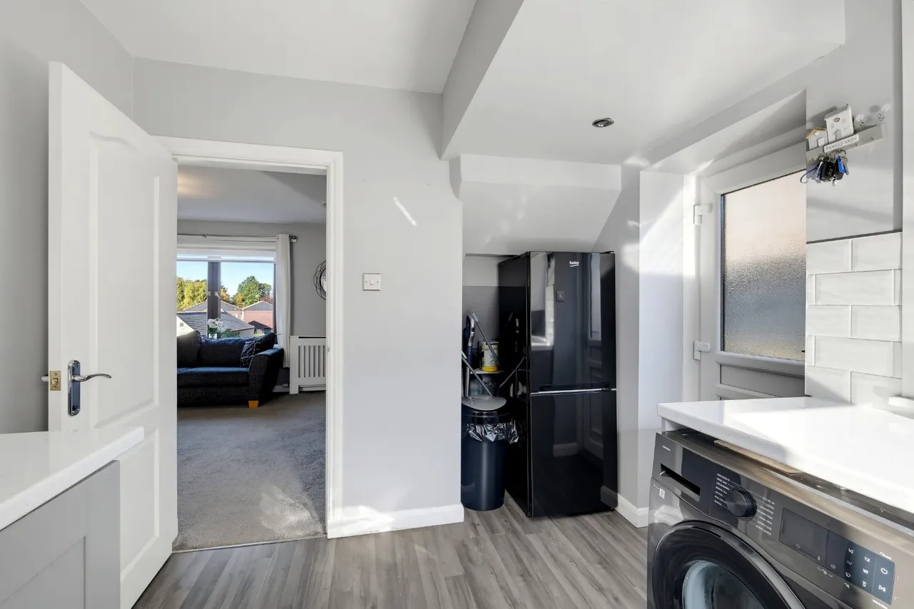 Paradise Road, Kemnay, AB51, photo 5