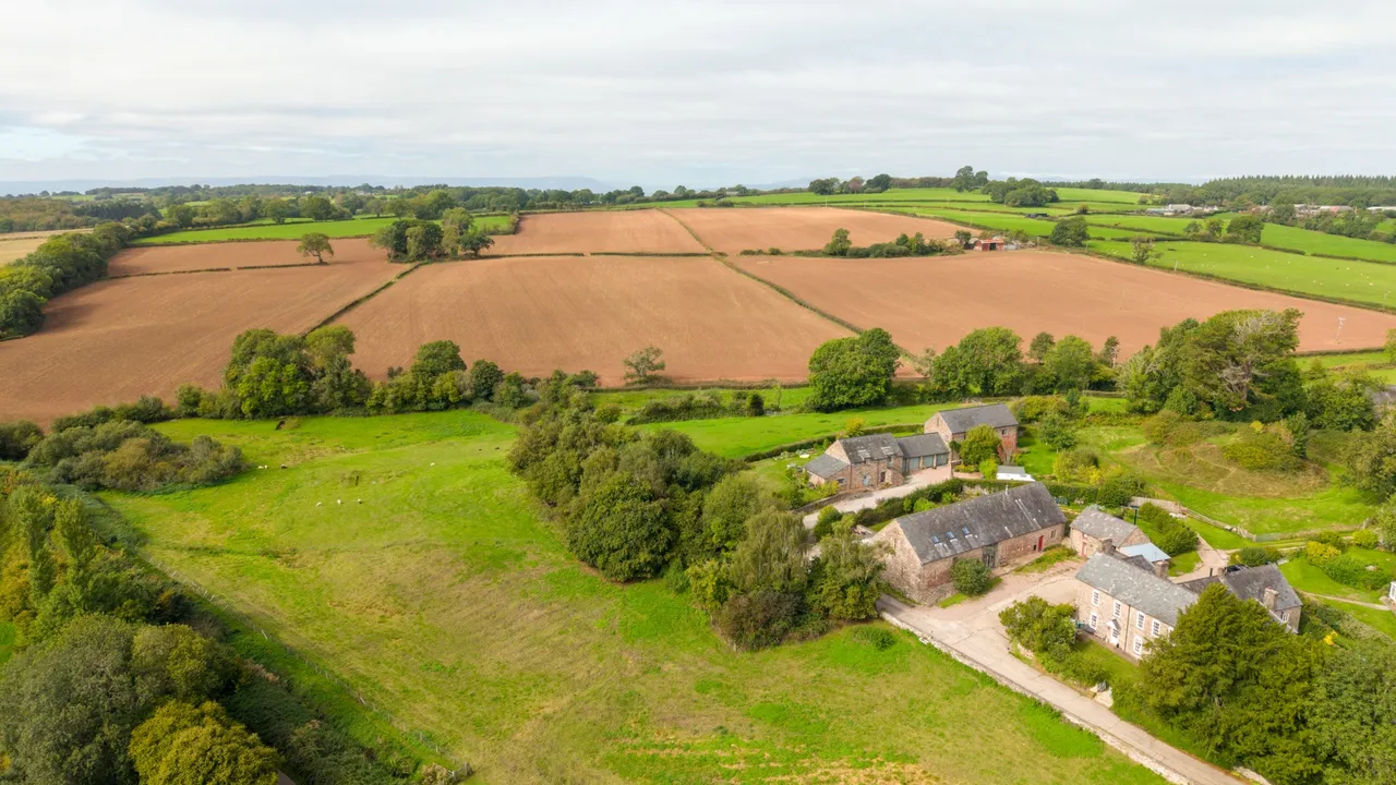 Trellech, NP25, photo 2