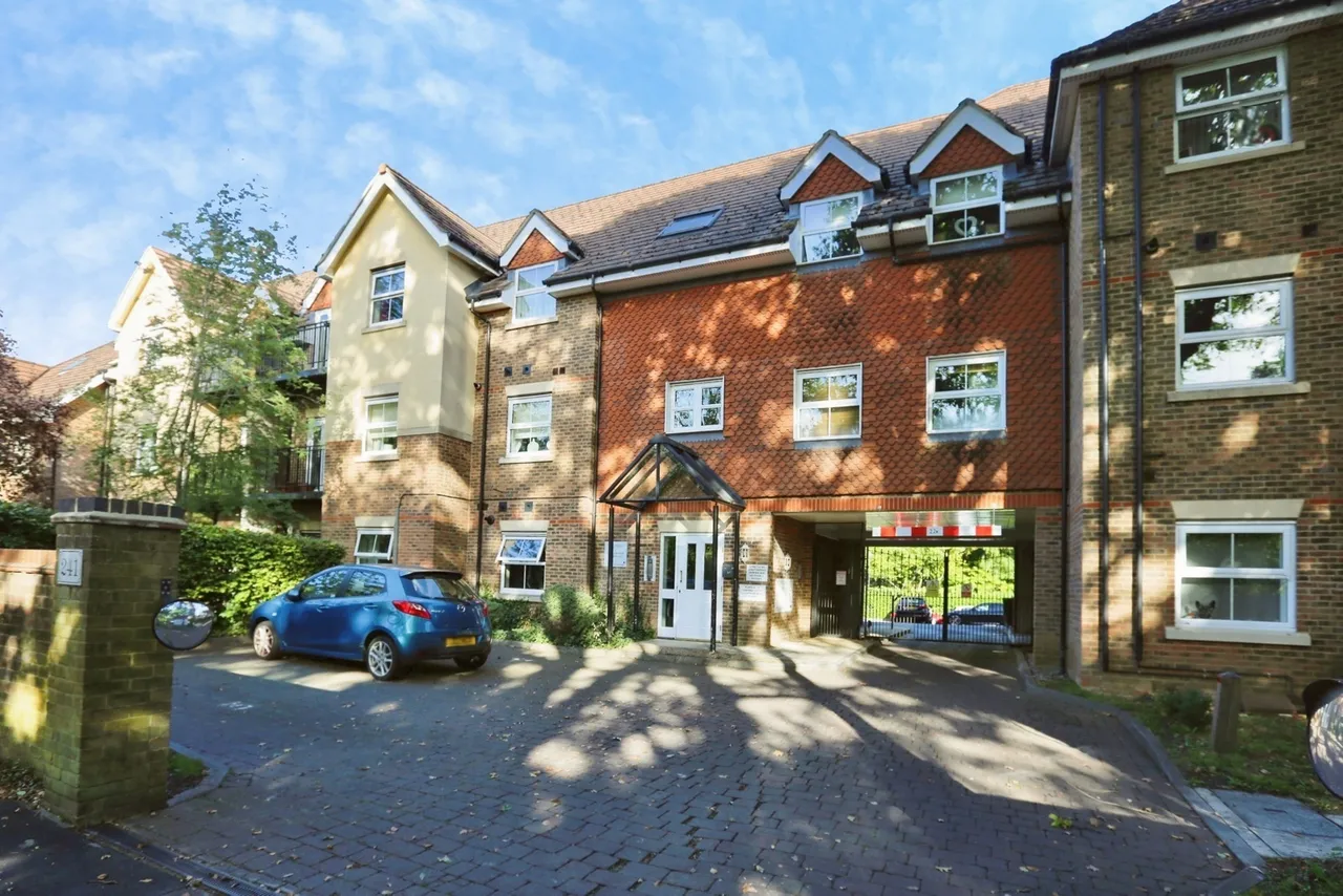 Hursley Road, Eastleigh, SO53, photo 12