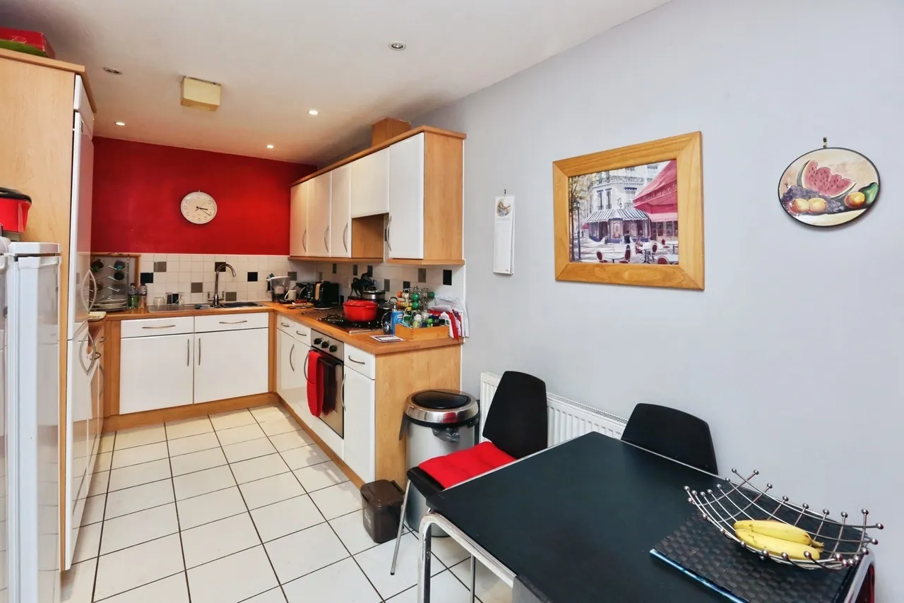 Hursley Road, Eastleigh, SO53, photo 11