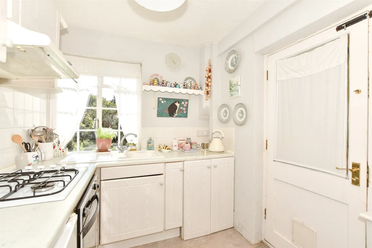 Grange Road, Saltwood, CT21, photo 6
