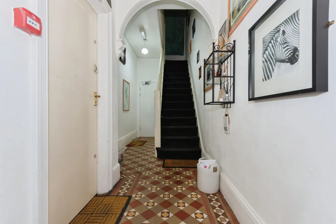 Summerfield Crescent, BIRMINGHAM, photo 8
