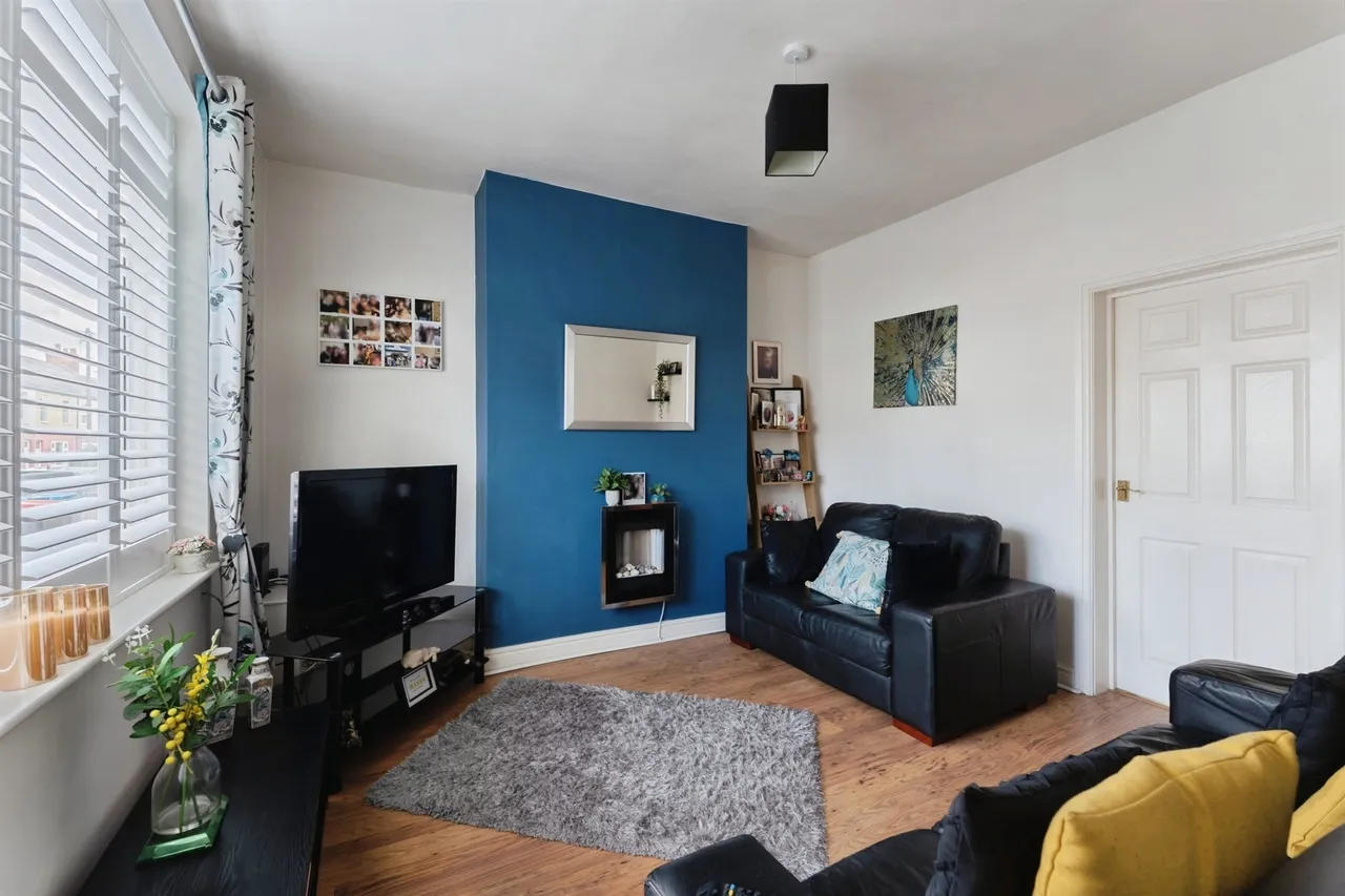 Oldfield Road, Ellesmere Port, CH65, photo 6