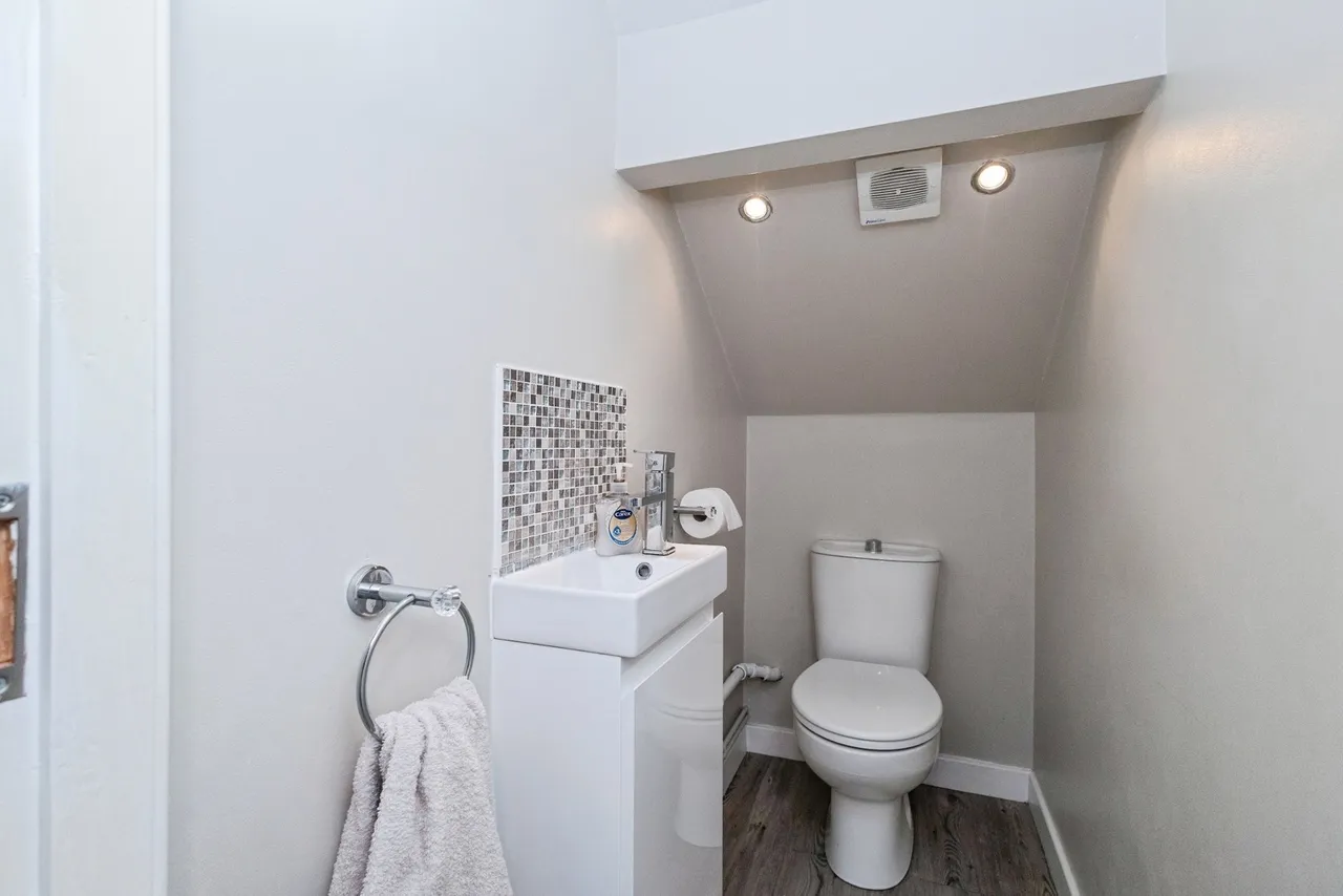 Auburn Road, Denton, Manchester, Greater Manchester, M34, photo 16