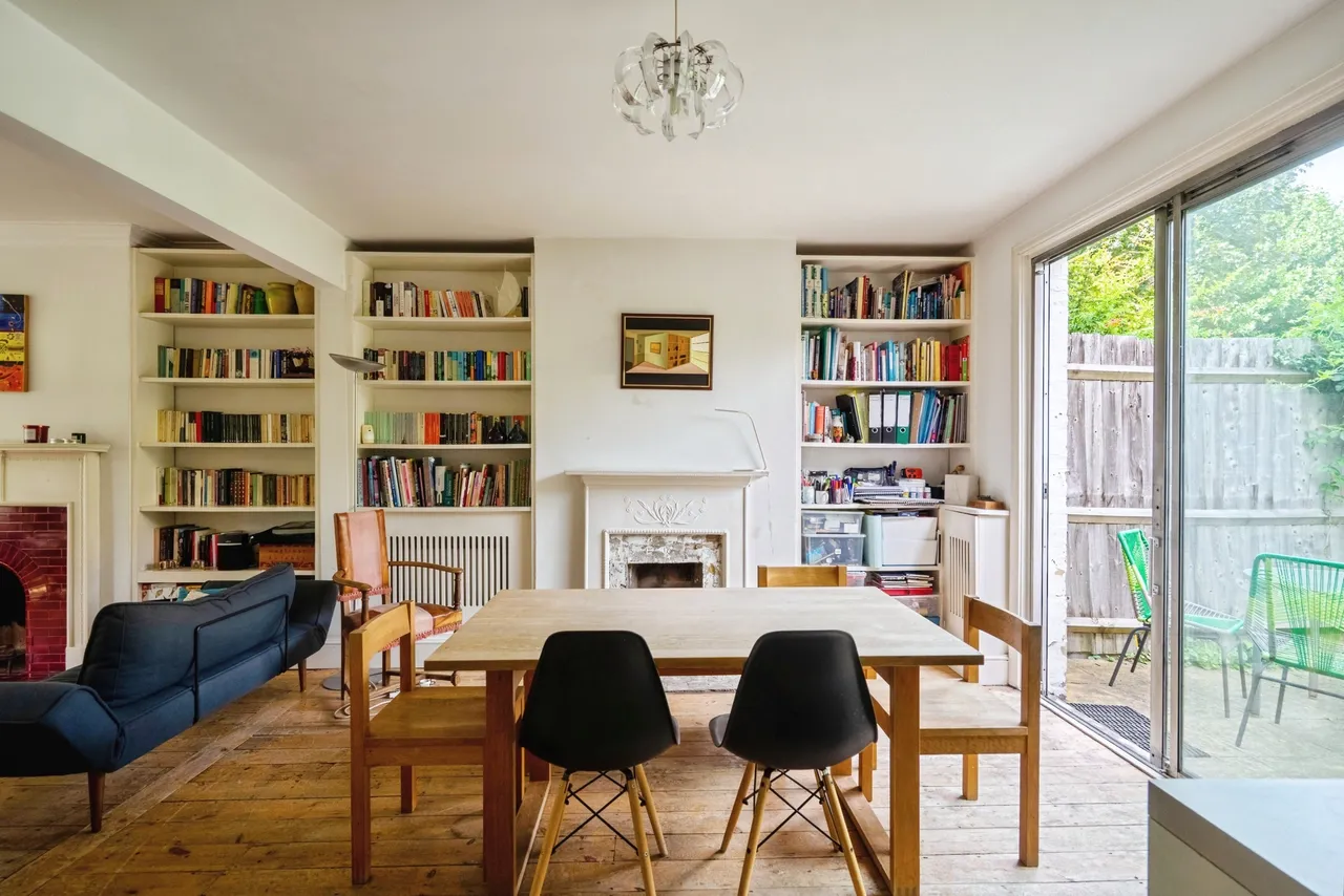 Highlever Road, London, photo 6
