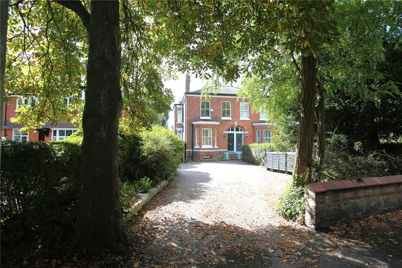 4 bed house for sale, Priestnall Road, Heaton Mersey, SK4