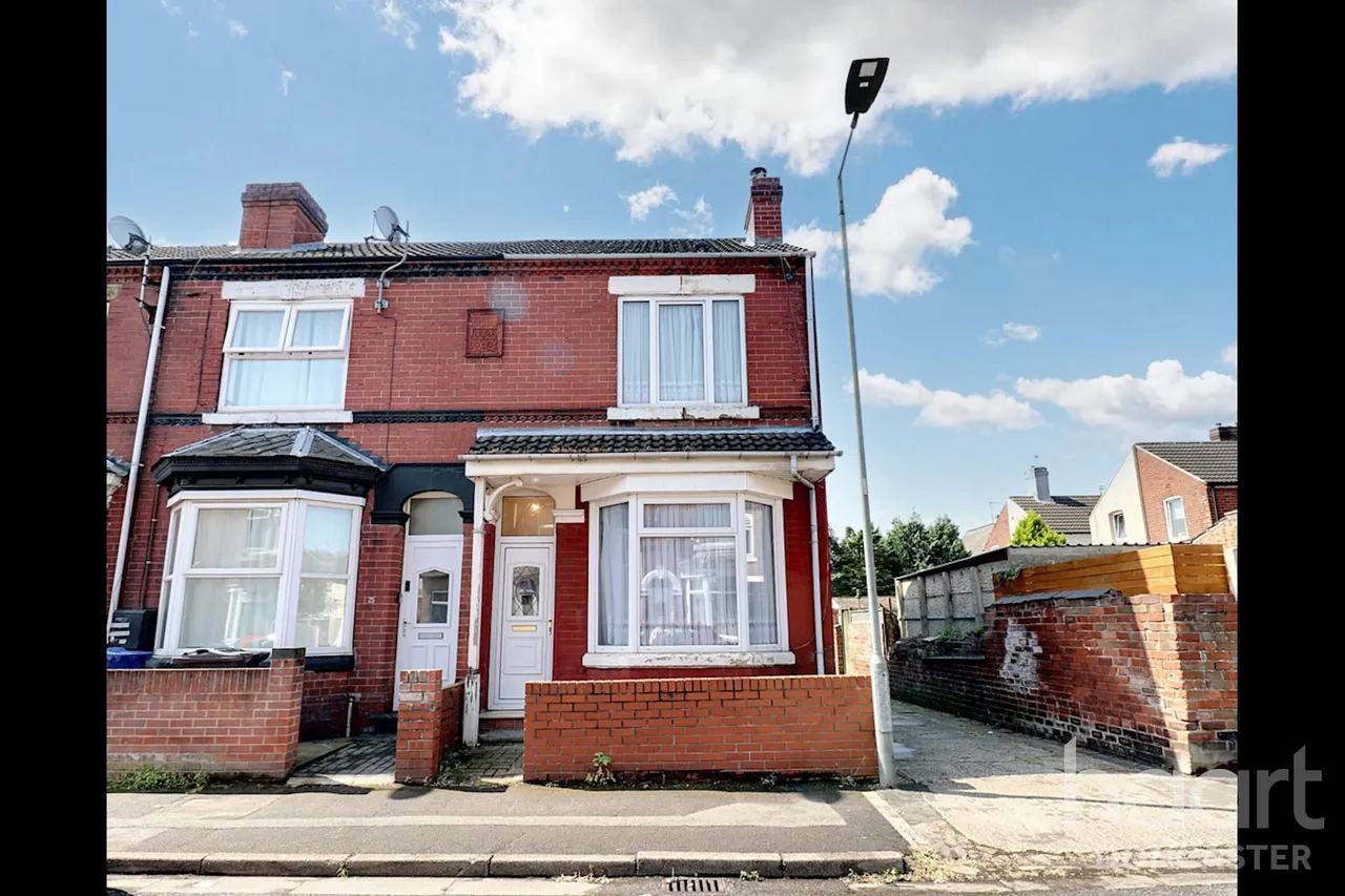 Broughton Avenue, Bentley, DN5, photo 22