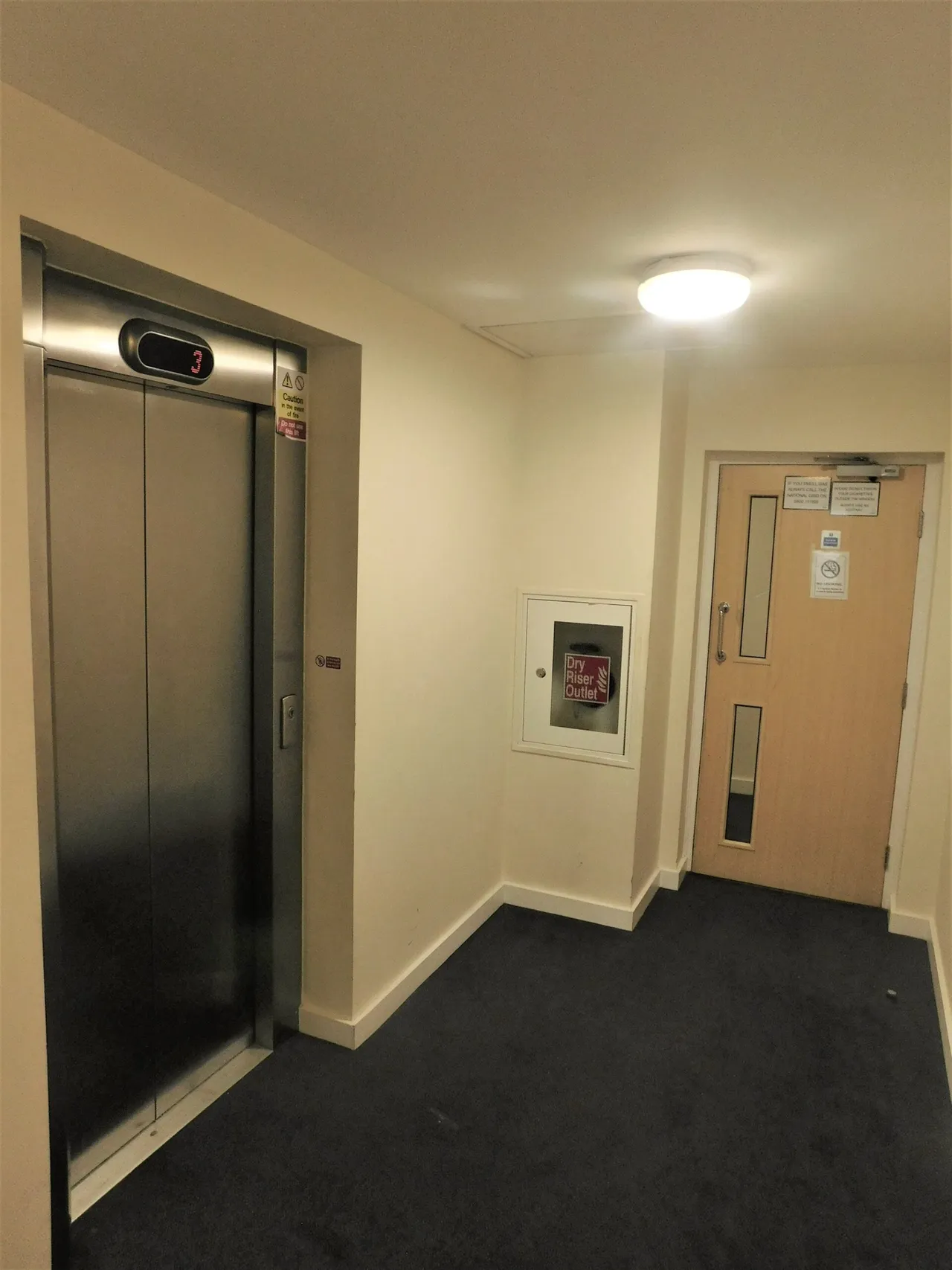 Taywood Road, Northolt, Greater London, UB5 6GF, photo 9