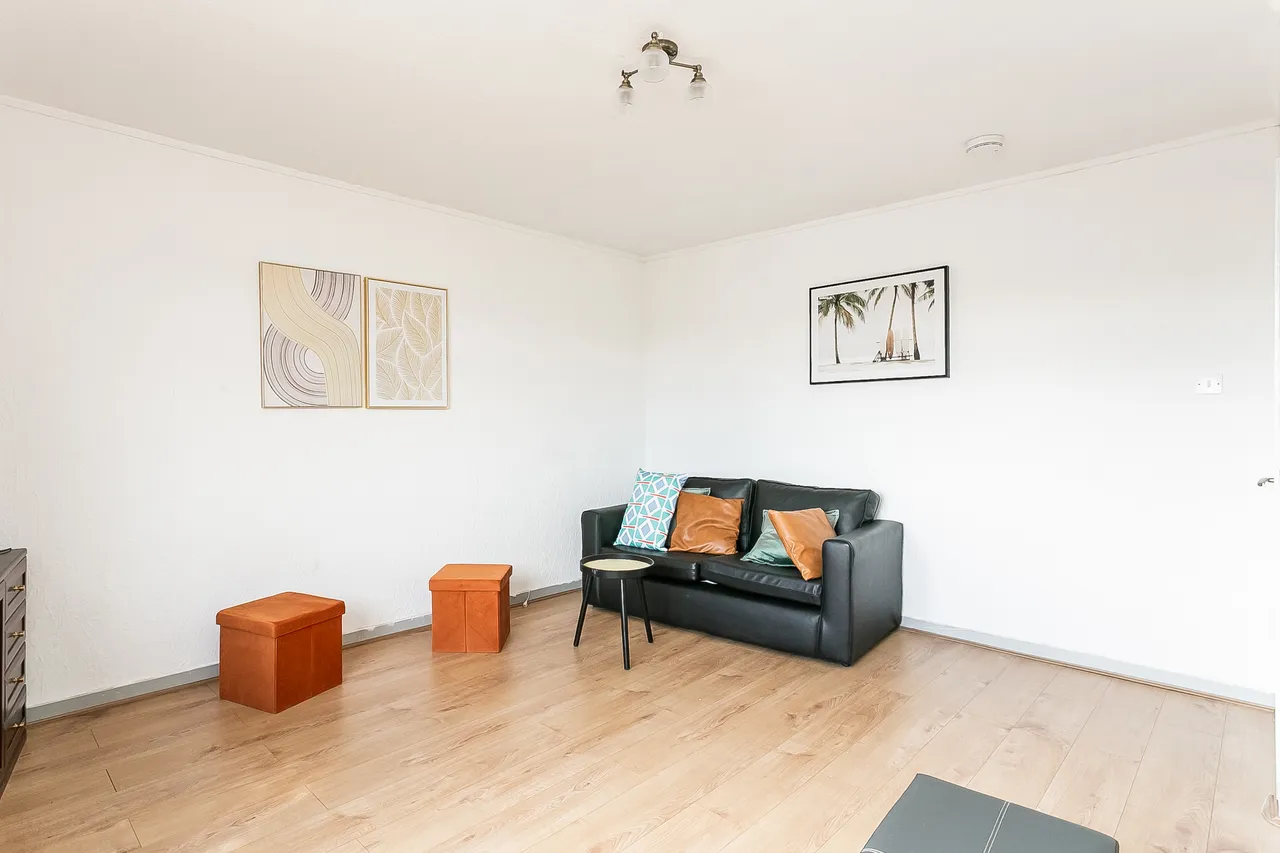 Saughton Avenue, Edinburgh, EH11, photo 5
