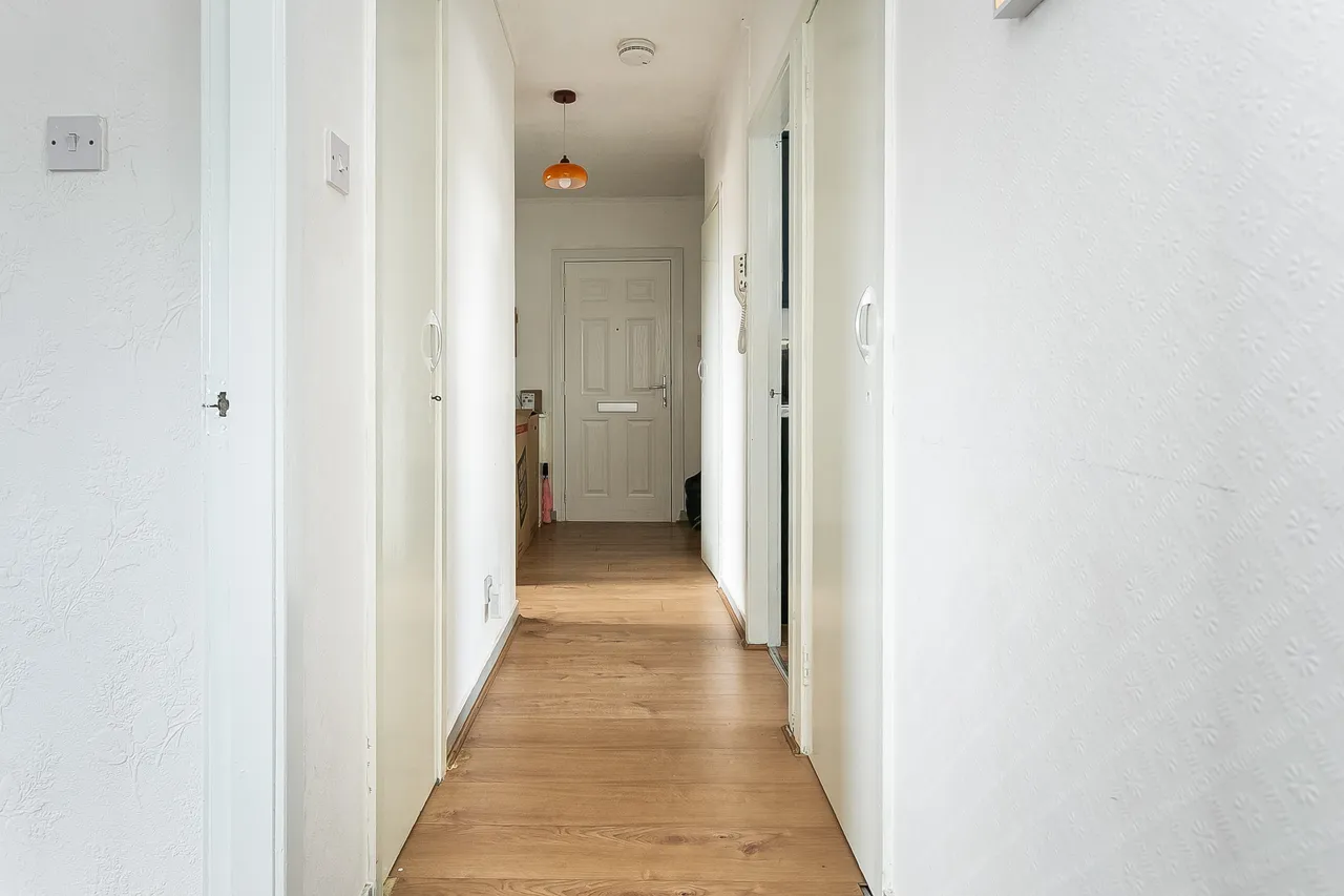 Saughton Avenue, Edinburgh, EH11, photo 11