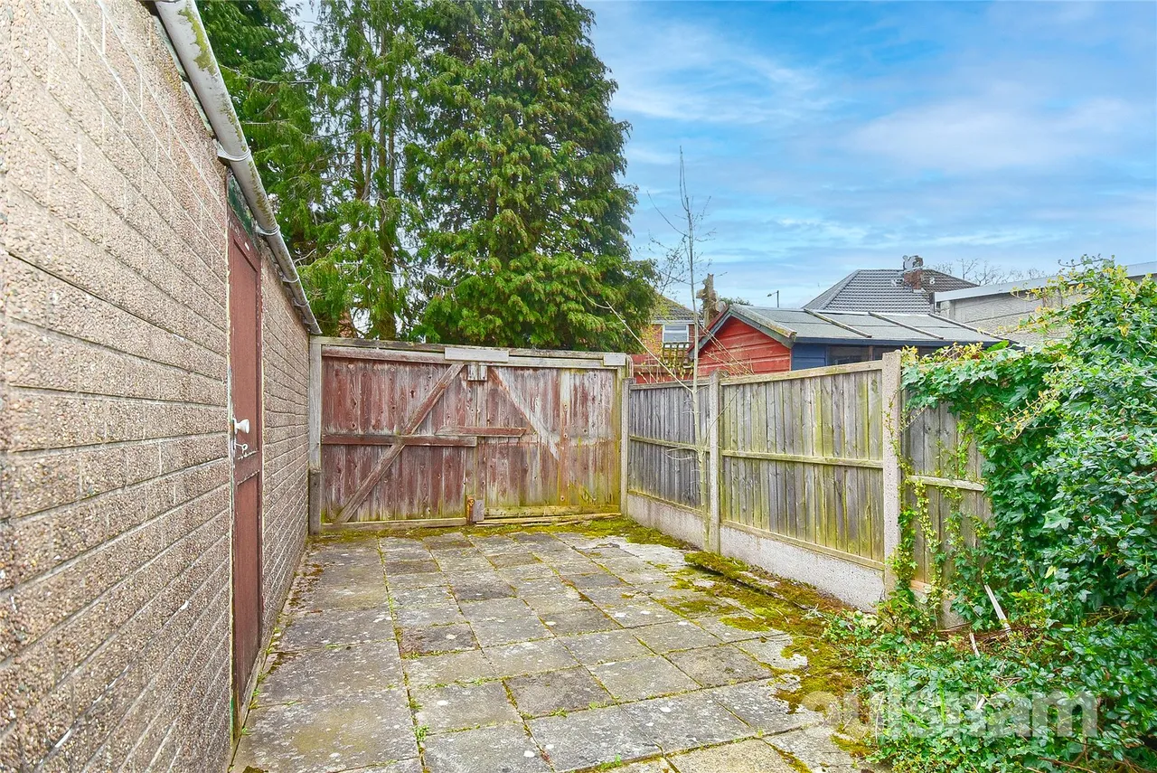 Arundel Road, Highters Heath, Birmingham, West Midlands, B14 5UD, photo 24