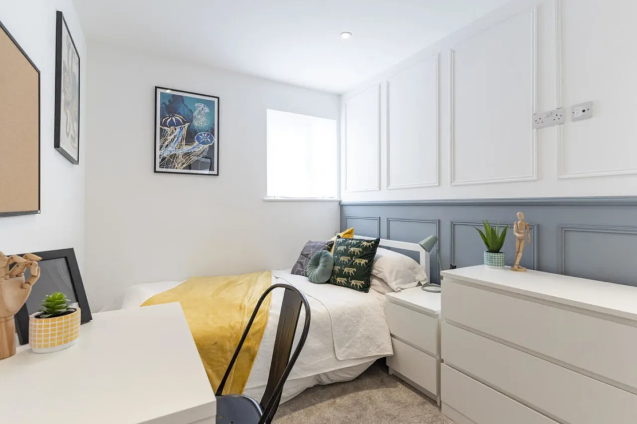 Romsey Road, Winchester, photo 10
