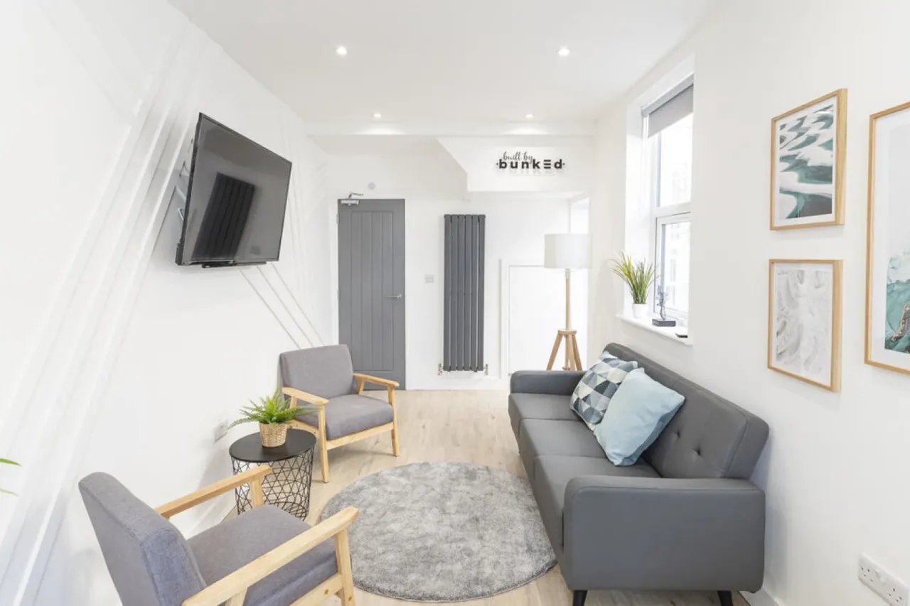 1 bed house to rent — Romsey Road, Winchester