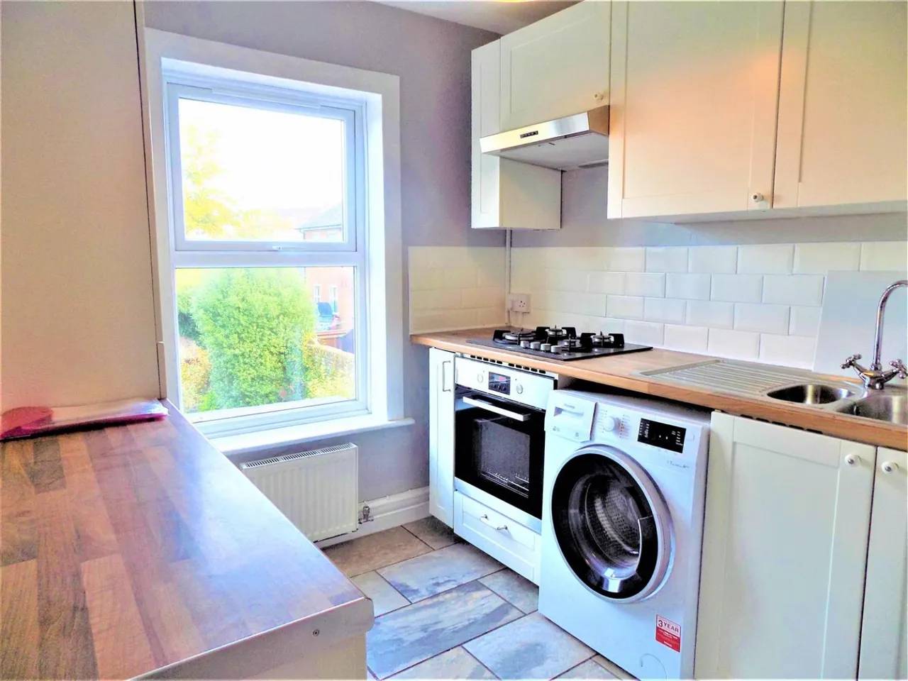 Cambridge Road, Aldershot, photo 2