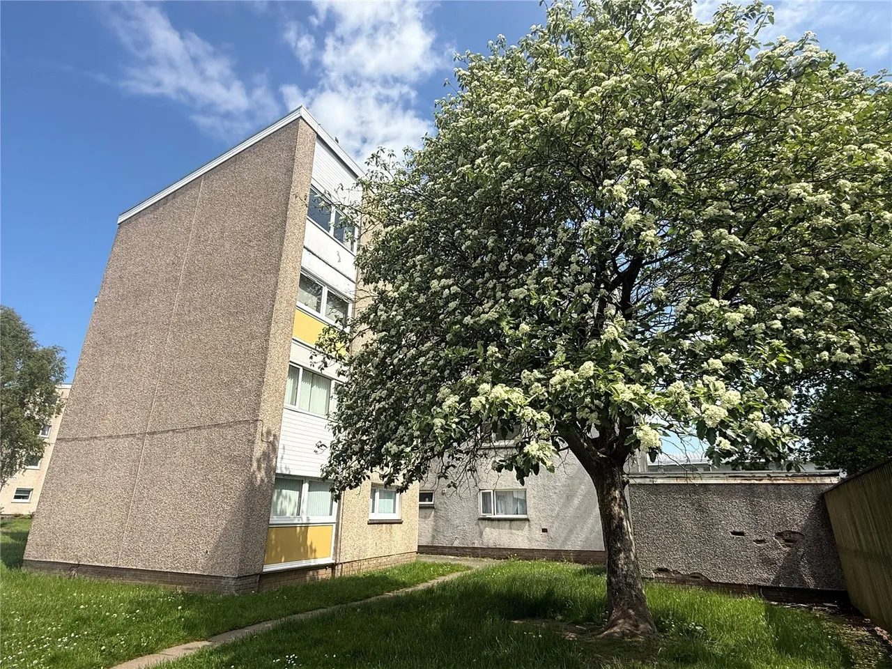 2 bed flat for sale — Glen Feshie, St Leonards, East Kilbride, South Lanarkshire, G74