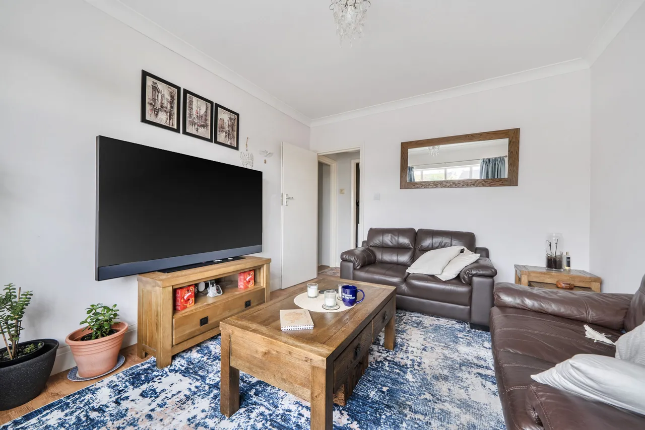Connaught Avenue, East Barnet, Barnet, Greater London, EN4 8PN, photo 6