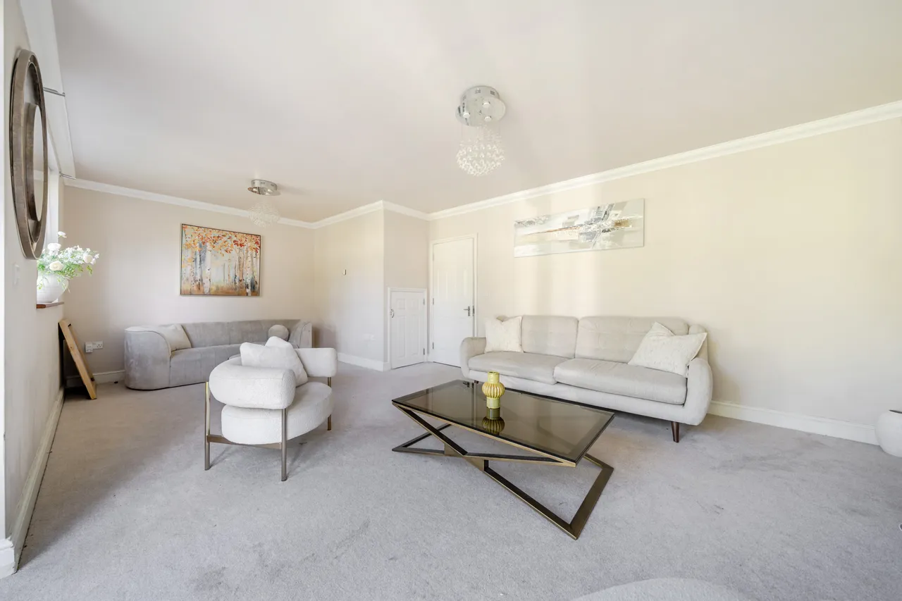 Churchview Close, Caterham, CR3, photo 16