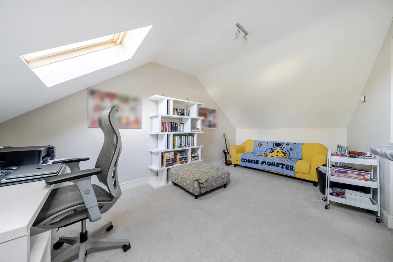 Churchview Close, Caterham, CR3, photo 22