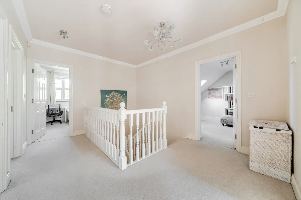 Churchview Close, Caterham, CR3, photo 11
