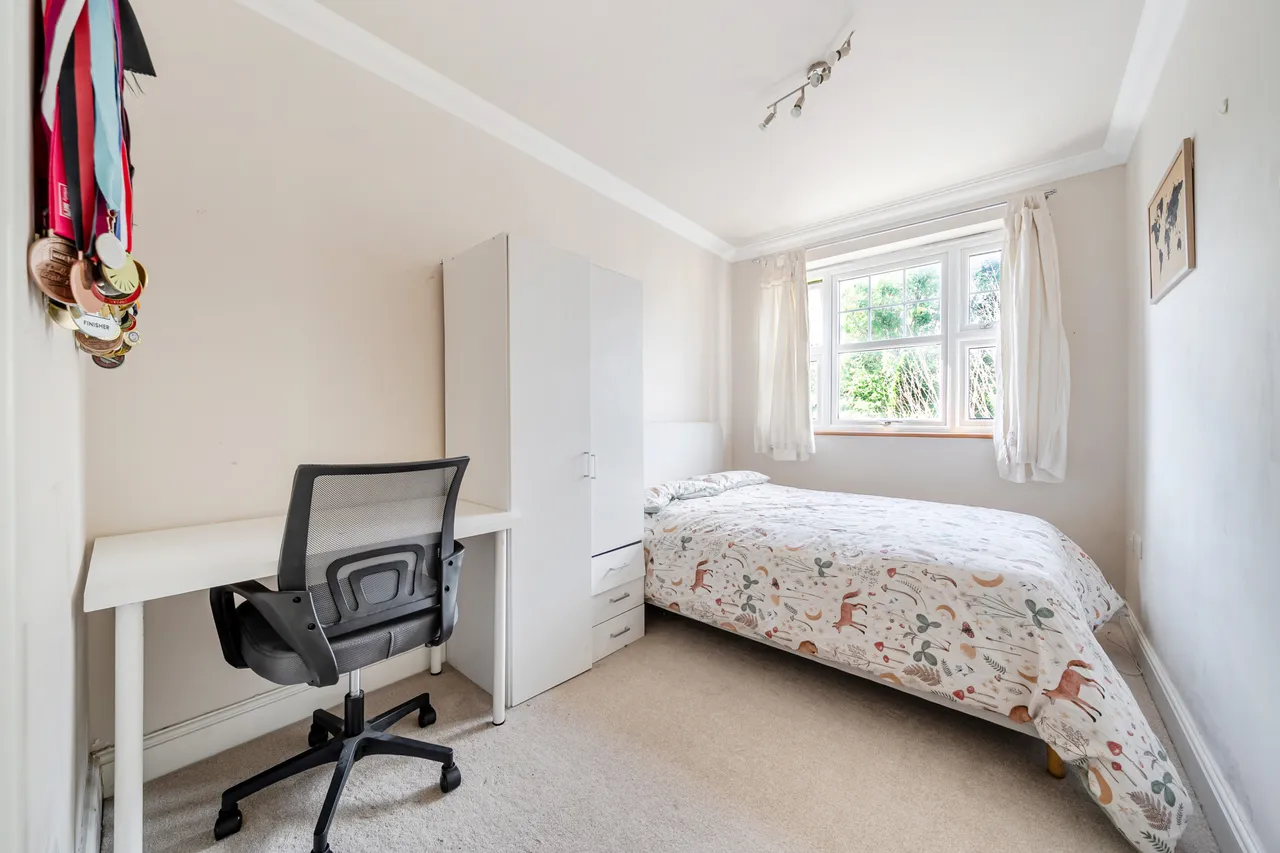 Churchview Close, Caterham, CR3, photo 20