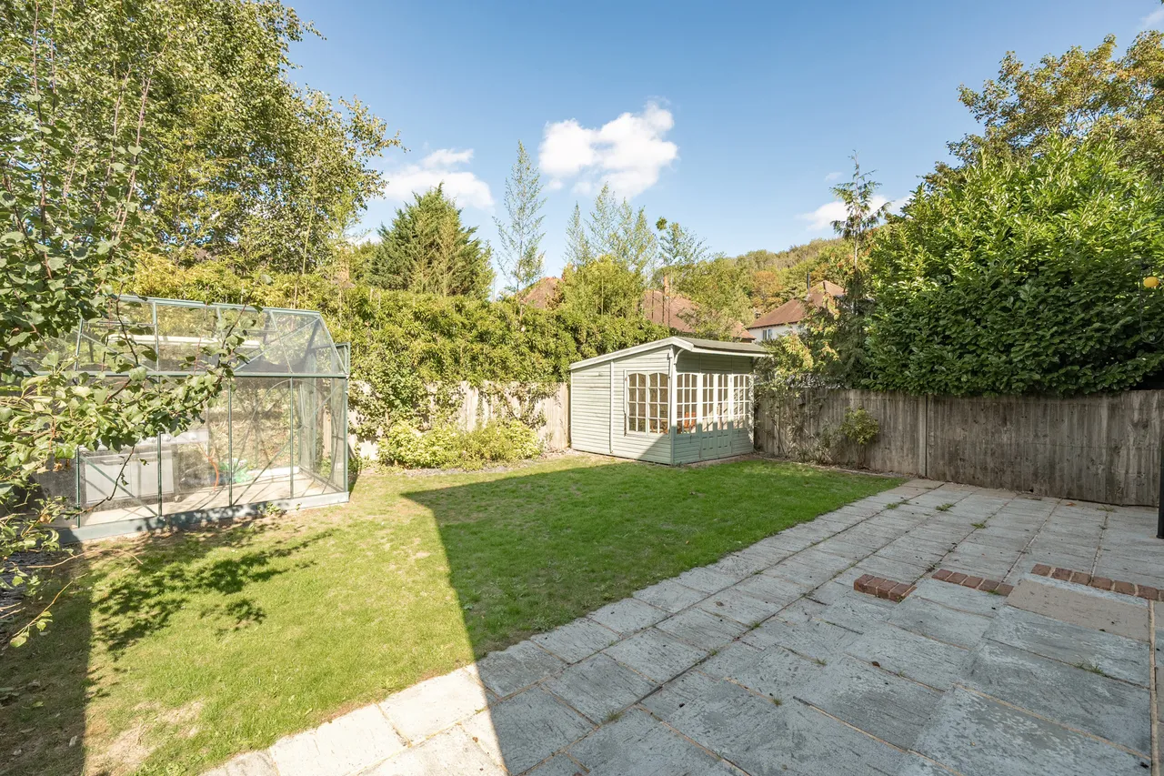 Churchview Close, Caterham, CR3, photo 8