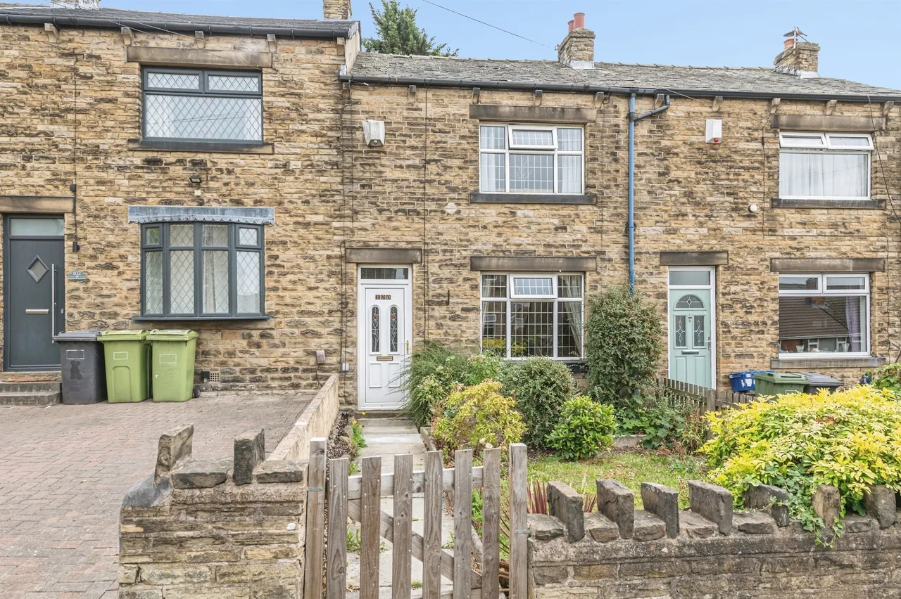 Moor End Lane, Dewsbury, photo 4