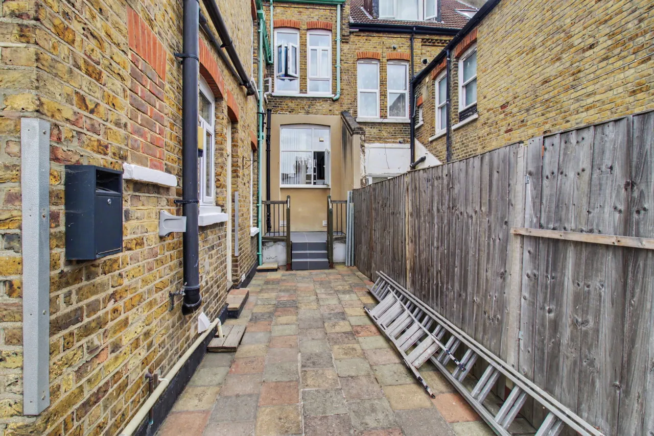 York Road, Southend-On-Sea, SS1, photo 22