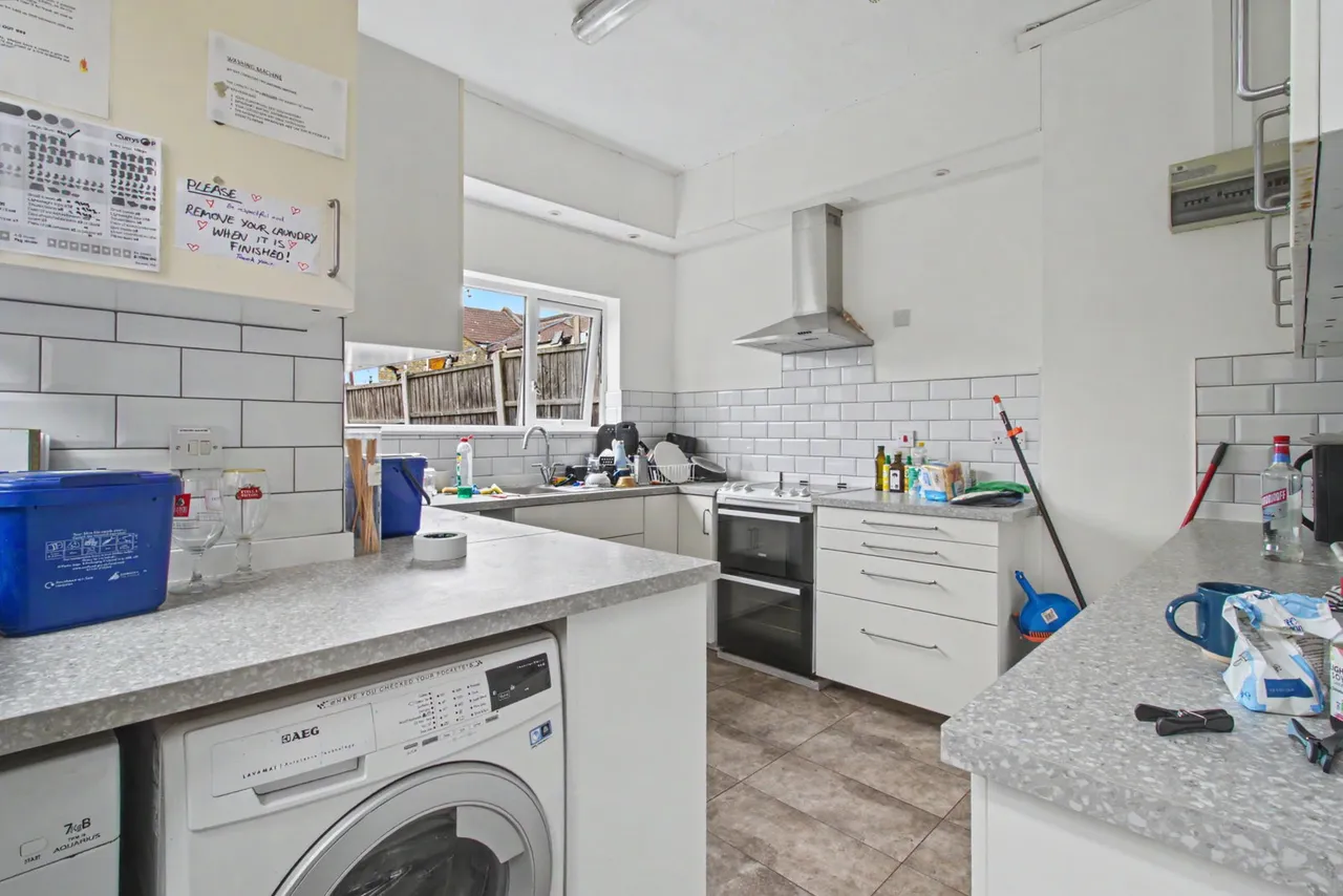 York Road, Southend-On-Sea, SS1, photo 20