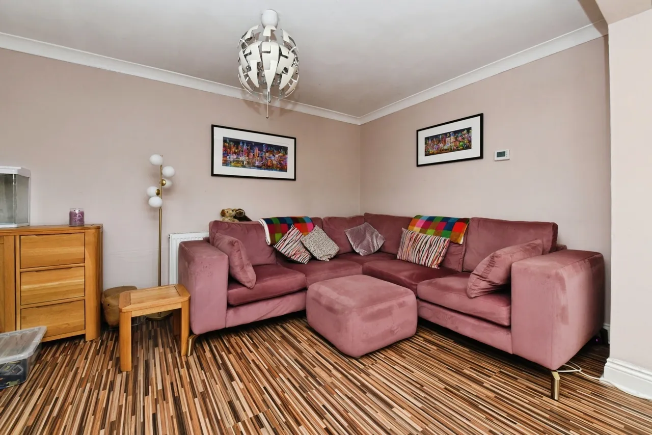 Salem Walk, Rayleigh, Essex, SS6, photo 14